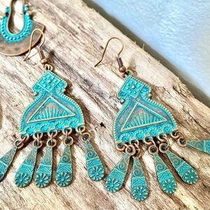 Beautiful boho fringe earrings w copper blue vibe & Gypsy hippy vibe